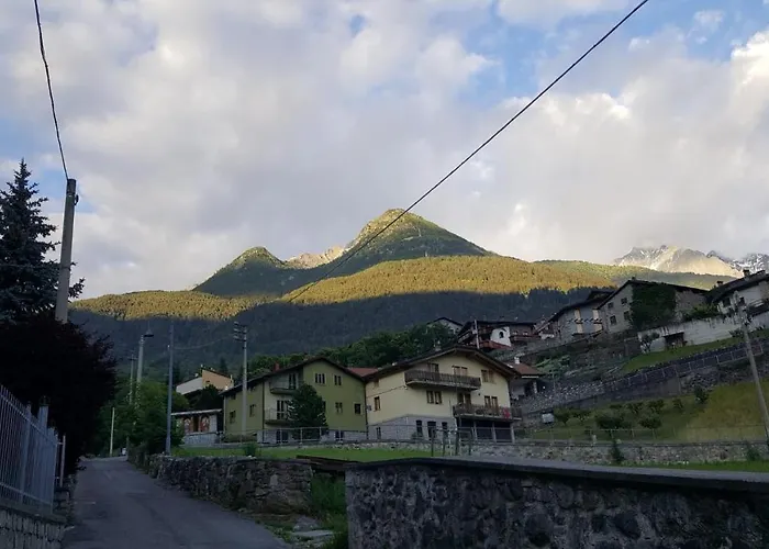Casa Ramus Valle Camonica a 30 km dal Passo Tonale